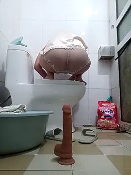 July-Asian online show from 03/04/26, 11:38