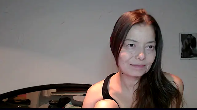 SexySarah177 online show from 12/05/24, 01:25