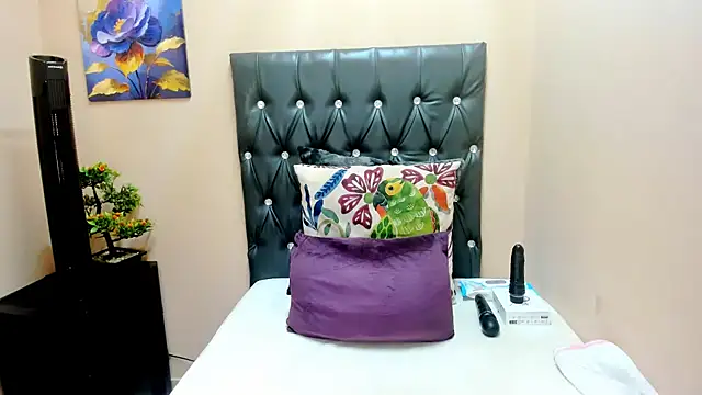 Toxicfantasy4u online show from 12/16/25, 06:07