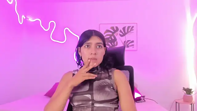 Cherrydollxx online show from 10/26/25, 12:44