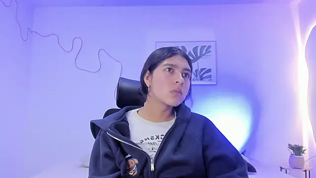 Cherrydollxx online show from 11/12/25, 11:54