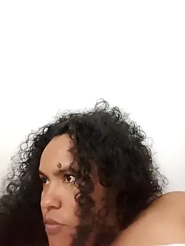 Snapshot of Viviana_h chatting on 11/20/25, 01:39 Viviana h online show from 11/20/25, 01:39