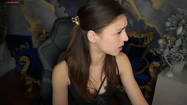 AnitaBambie online show from 02/18/26, 07:15