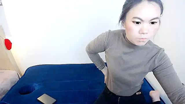 KateCondon online show from 02/06/26, 04:17