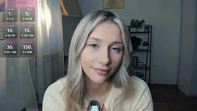 Snapshot of FaaBinaa chatting on 11/26/25, 08:15 FaaBinaa online show from 11/26/25, 08:15