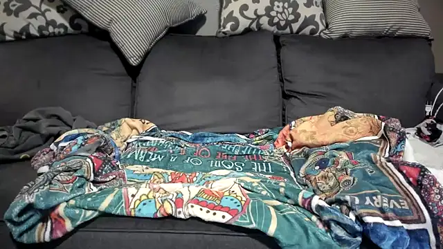 kinkykortney online show from 10/22/25, 08:25