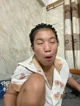 Snapshot of QueenLink chatting on 09/21/25, 06:20 QueenLink online show from 09/21/25, 06:20