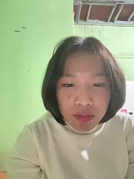 Snapshot of QueenLink chatting on 10/25/25, 04:46 QueenLink online show from 10/25/25, 04:46