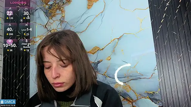 Snapshot of nena_cupcake_ chatting on 12/19/25, 11:17 nena cupcake online show from 12/19/25, 11:17