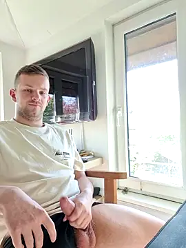 6incheswannacum online show from 04/20/26, 03:37