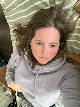 hornykitty1210 online show from 02/26/26, 07:24