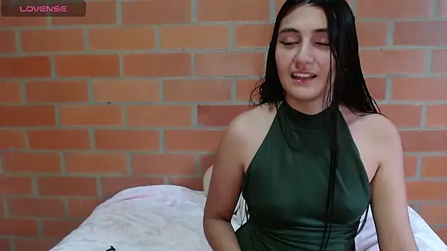 Montserrat Jay online show from 10/03/25, 02:36