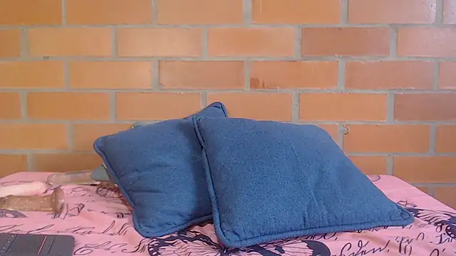 Montserrat Jay online show from 02/09/26, 02:32