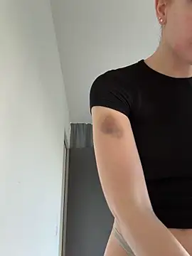 Chloemillerrxx online show from 09/22/25, 03:14