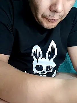 fboycdjuaez online show from 04/15/26, 10:32