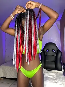 MorenaLush Eup online show from 10/29/25, 03:20