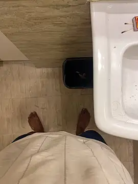 Johncockhot13690 online show from 01/06/26, 08:23