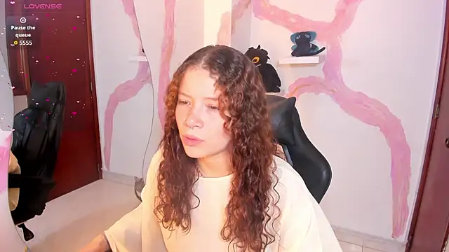 AphroditeSweet online show from 09/12/25, 06:30