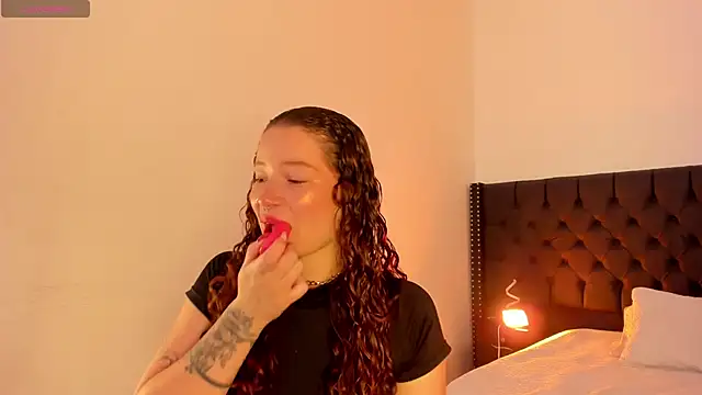 AphroditeSweet online show from 11/04/25, 08:41