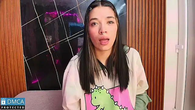 stepha   online show from 09/29/25, 11:04