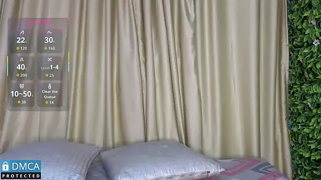 stepha   online show from 10/03/25, 11:18