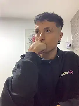 Milan Bach online show from 03/25/26, 05:57