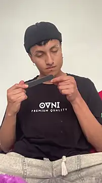 Milan Bach online show from 04/08/26, 05:46