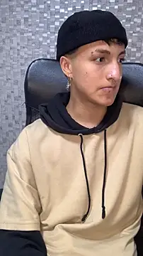 Milan Bach online show from 04/12/26, 05:12