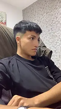 Milan Bach online show from 04/17/26, 09:56