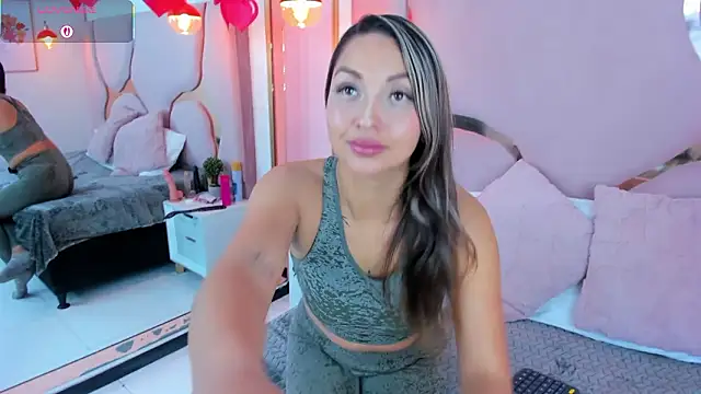 Maiyajoness online show from 02/17/26, 04:42