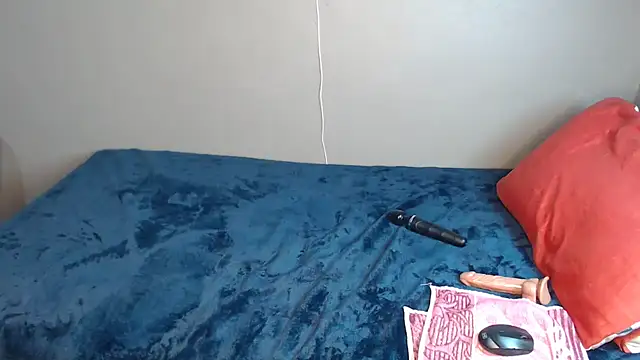 Lunalee online show from 11/01/25, 09:50