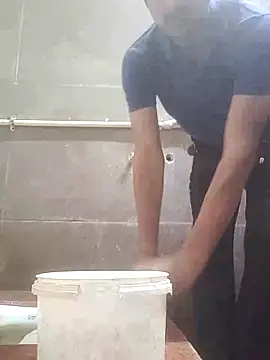 Snapshot of BasicGoal96 chatting on 10/03/25, 01:57 BasicGoal96 online show from 10/03/25, 01:57