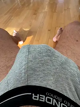 Snapshot of -Styleto chatting on 09/10/25, 07:52 -Styleto online show from 09/10/25, 07:52