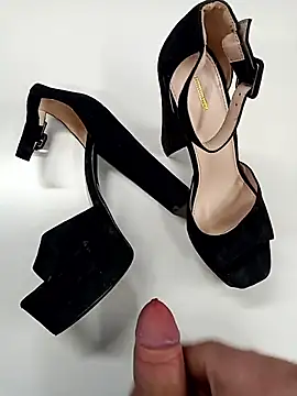 Snapshot of piciupiciu94 chatting on 02/09/26, 11:14 piciupiciu94 online show from 02/09/26, 11:14