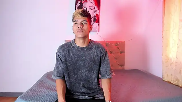 wyatt 3 online show from 09/29/25, 11:26