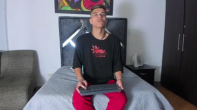 wyatt 3 online show from 10/27/25, 12:20