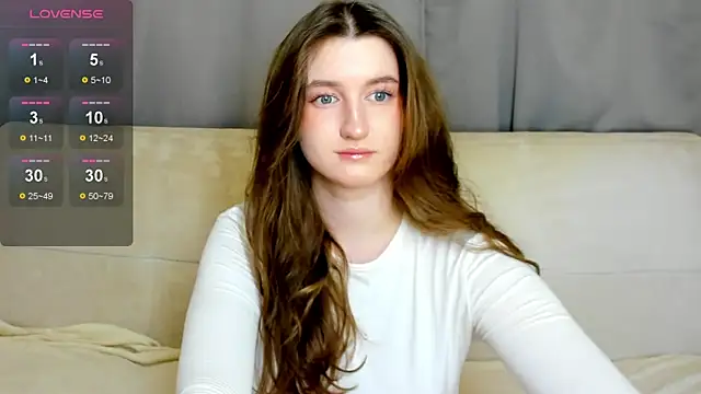 Snapshot of MissFoxy_Ti chatting on 11/11/25, 01:16 MissFoxy Ti online show from 11/11/25, 01:16