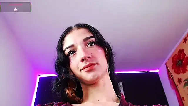 Snapshot of ingrid_zese_ chatting on 10/13/25, 07:03 ingrid zese online show from 10/13/25, 07:03