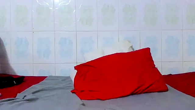 Snapshot of Eroticdollxx3 chatting on 10/02/25, 04:14 Eroticdollxx3 online show from 10/02/25, 04:14