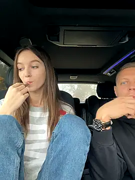 Snapshot of NotSoSweetDasha chatting on 10/13/25, 10:26 NotSoSweetDasha online show from 10/13/25, 10:26