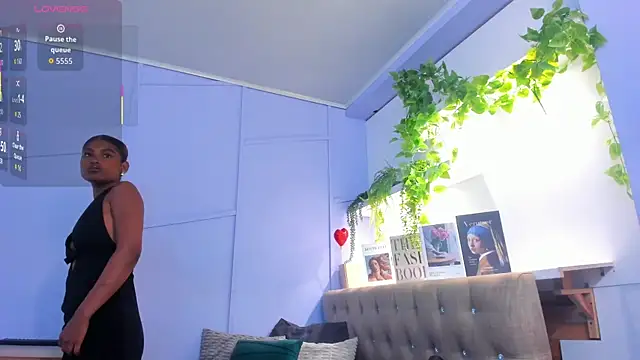 halleylorens online show from 03/14/26, 06:13