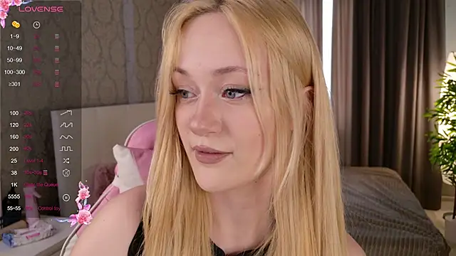 HeyMonkey  online show from 11/18/25, 01:04