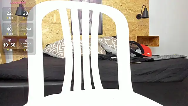 santiblack7 online show from 09/17/25, 08:10