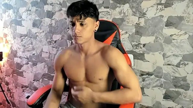 ZYZZ1312 online show from 06/30/26, 07:15