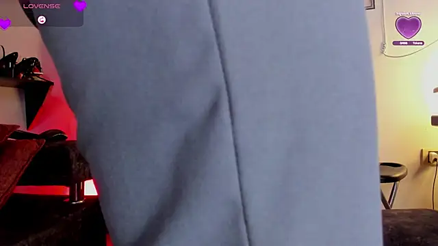 valery 14  online show from 03/01/26, 04:42