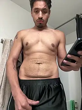 Snapshot of mrredcorn chatting on 11/19/25, 09:59 mrredcorn online show from 11/19/25, 09:59