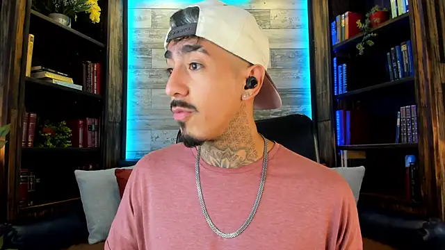 Donovan Desmond online show from 10/21/25, 08:53