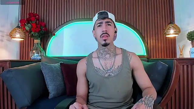 Donovan Desmond online show from 11/21/25, 08:18