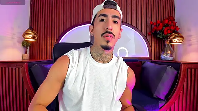 Donovan Desmond online show from 04/08/26, 08:09