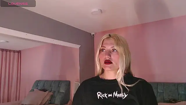 Camila Russoo online show from 02/19/26, 08:38